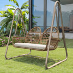 Balancelle de jardin 2 places en rotin PE, dossier confortable, cadre marron et coussins beiges_1