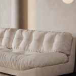 Canapé Atelier Crème en tissu velours brossé mat_6
