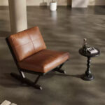 Fauteuil Octane en cuir huilé vieilli_6