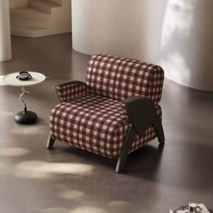 Fauteuil Vichy en coton et lin, texture naturelle, pieds en bois de mélèze